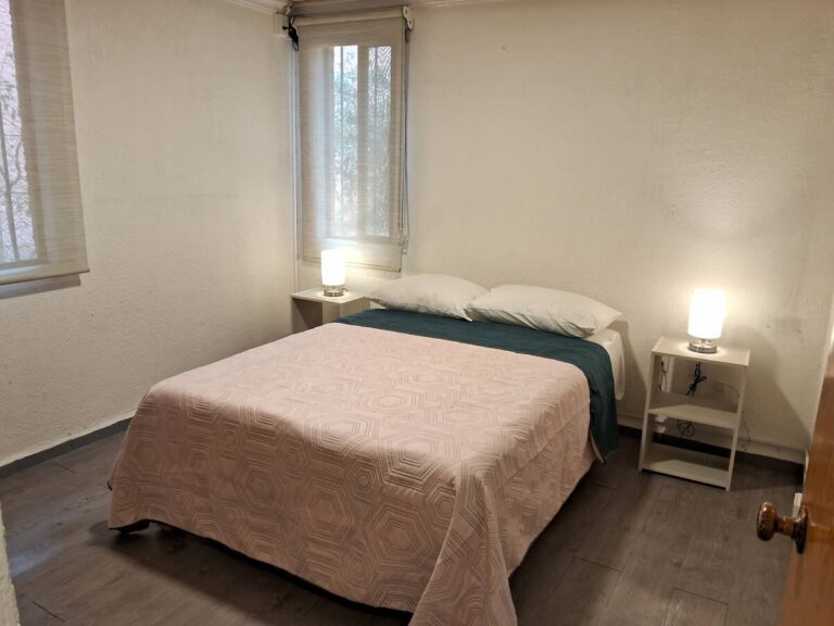 93a23bdc-3670-4565-b8b6-ddfcc758596c